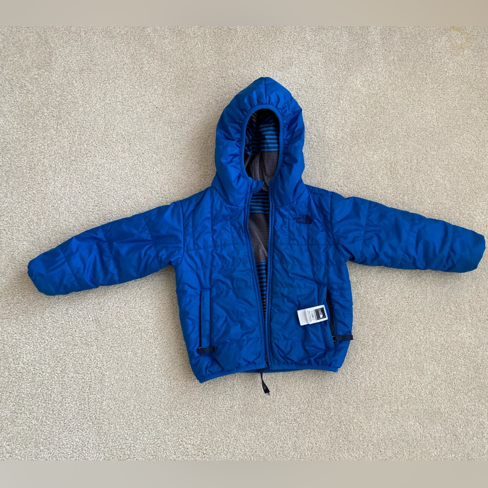 NorthFace Great Condition reversible Hooded Kids Jacket - 3t